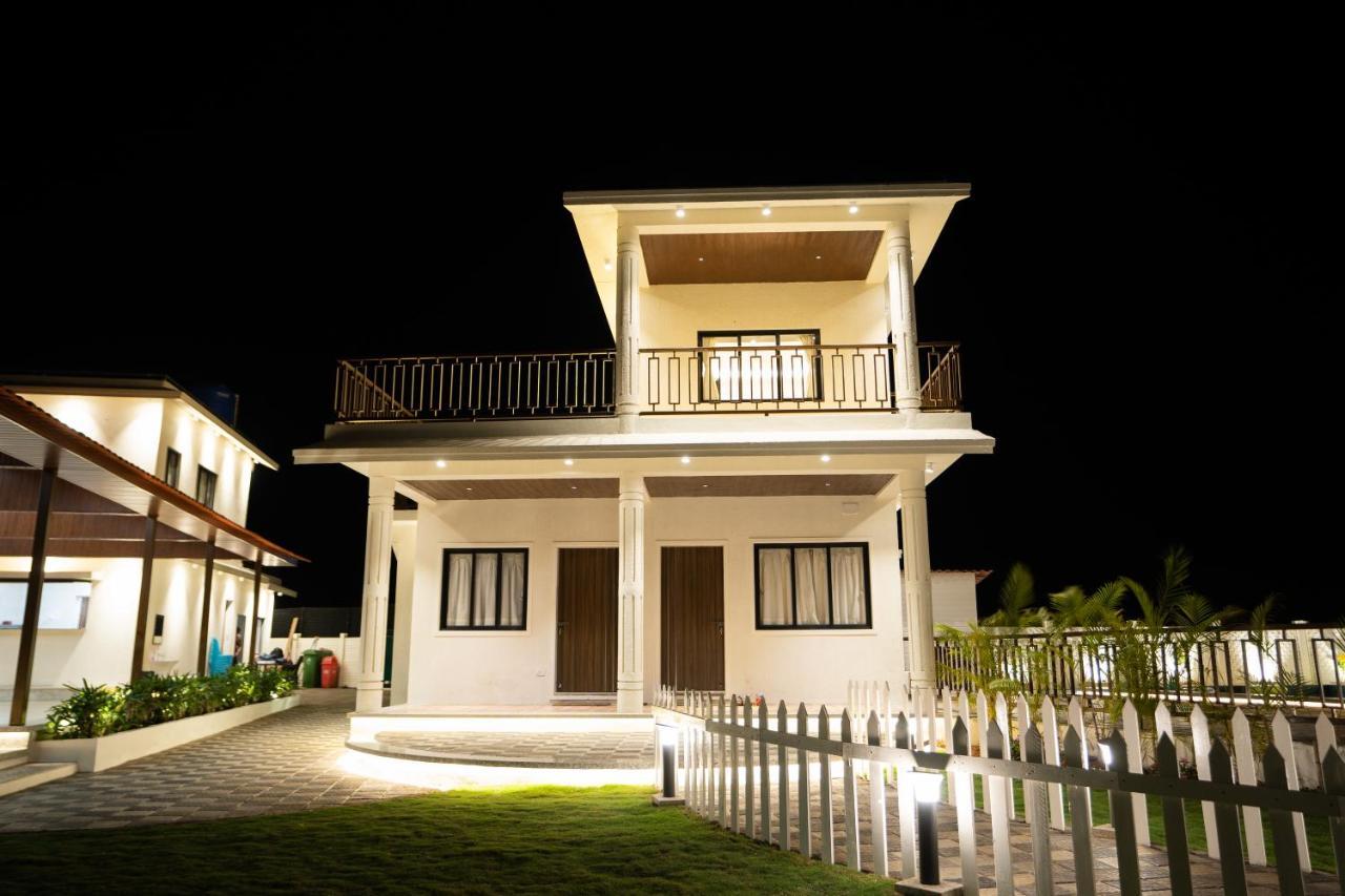 Eden Garden Villa Alībāg Eksteriør billede