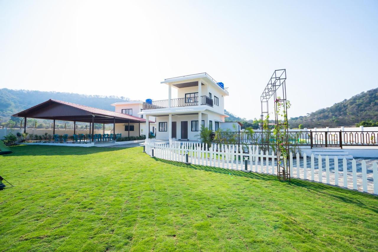 Eden Garden Villa Alībāg Eksteriør billede
